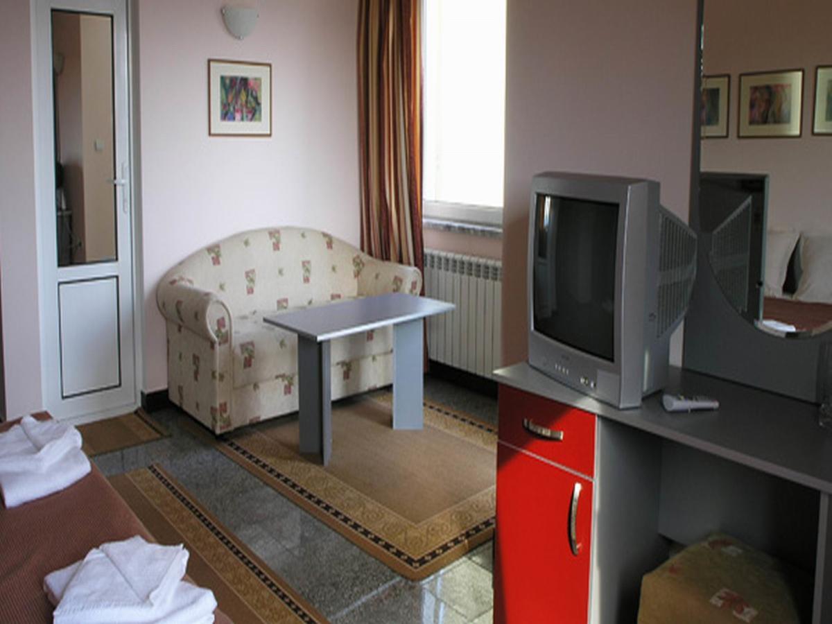 Hotel Ertancom ブラゴエヴグラト エクステリア 写真