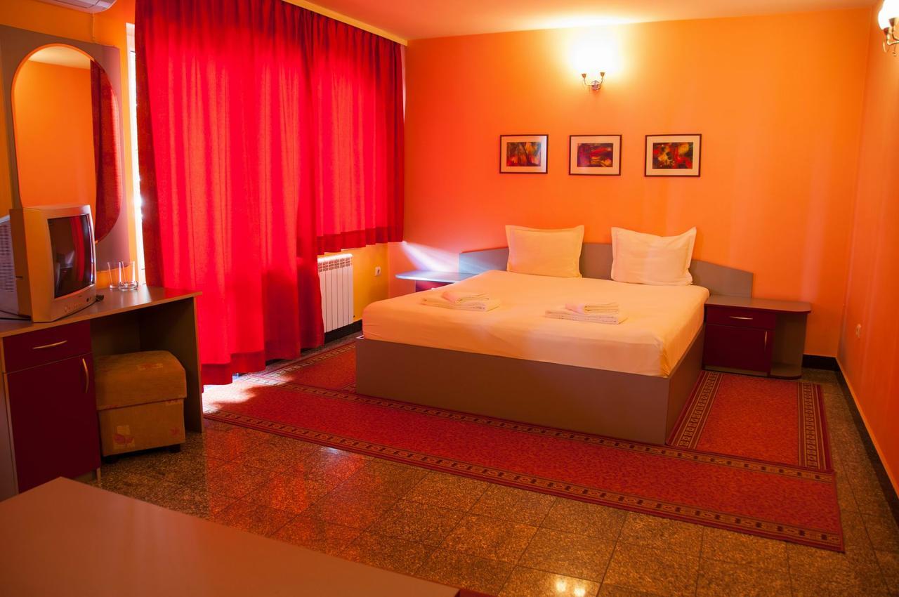 Hotel Ertancom ブラゴエヴグラト エクステリア 写真